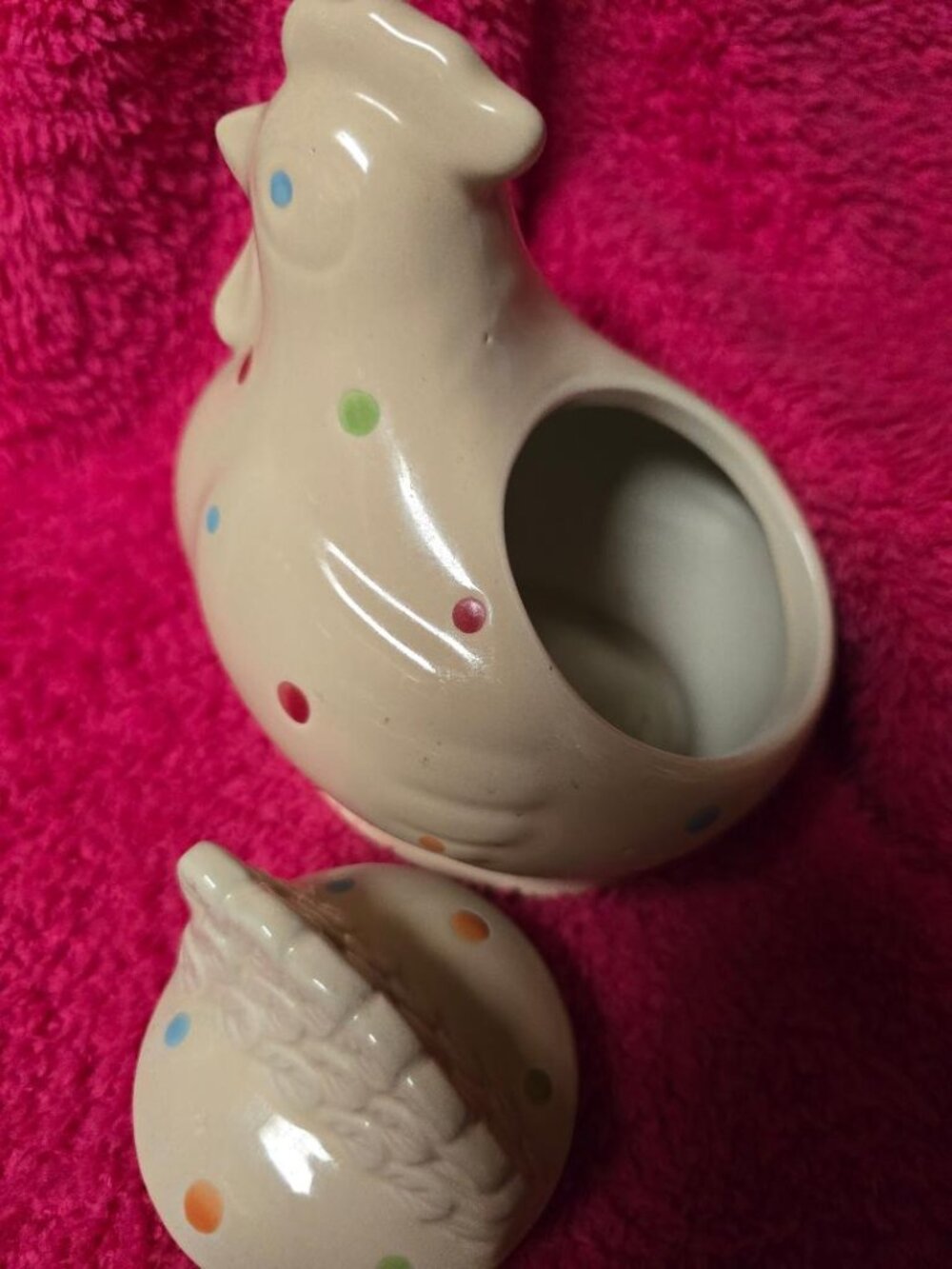 Share Temptations White Polka Dot Hen Dish/Canister with Lid
